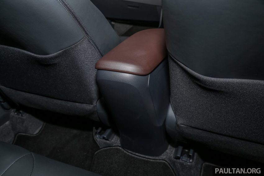 图集：2019 Toyota C-HR，换装新双色轮圈、中控屏幕 89320