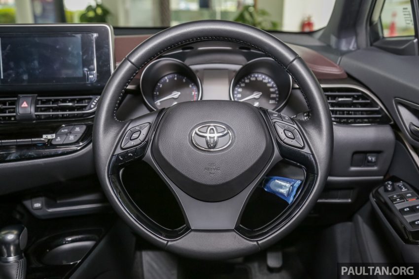 图集：2019 Toyota C-HR，换装新双色轮圈、中控屏幕 89297