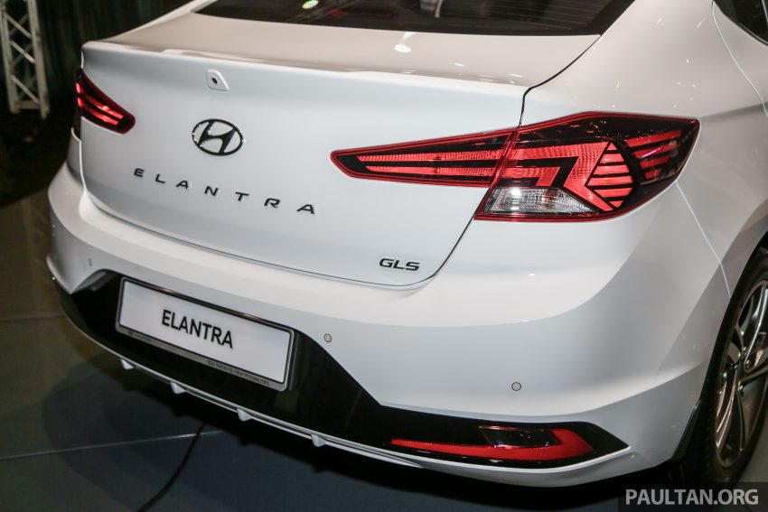 Hyundai Elantra 小改款本地开售，只有2.0L一个等级 93542