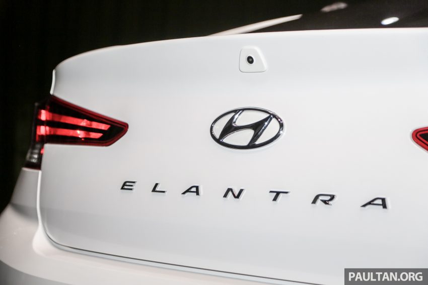 Hyundai Elantra 小改款本地开售，只有2.0L一个等级 93545
