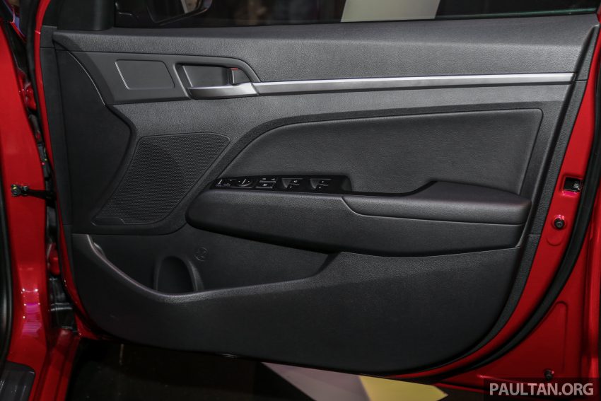 Hyundai Elantra 小改款本地开售，只有2.0L一个等级 93569