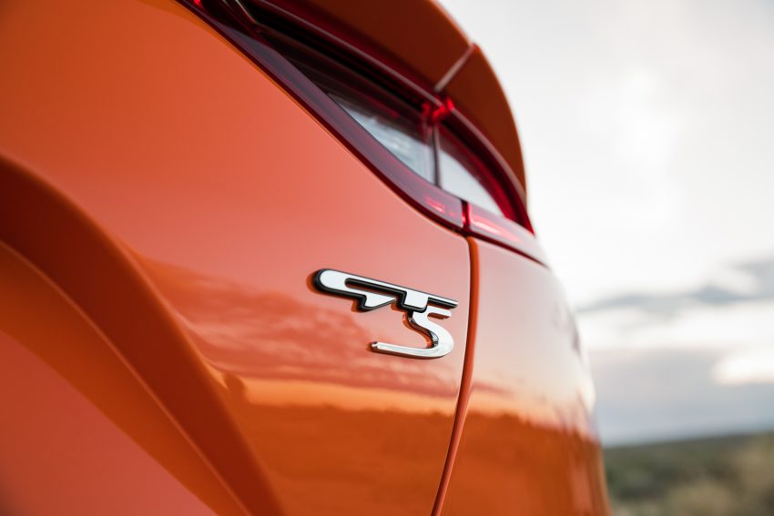 Kia Stinger GTS 纽约车展发布，追加四驱系统及漂移模式 93452