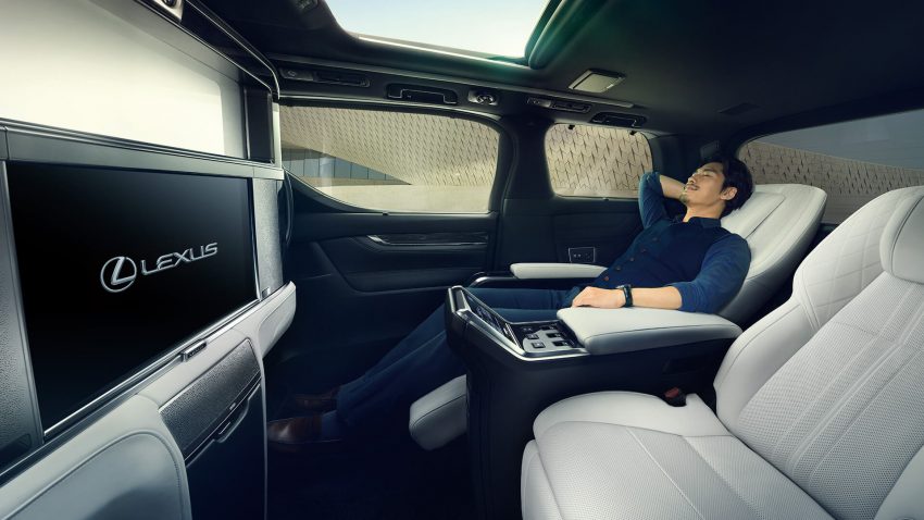 Lexus LM 系列上海全球首发，Alphard 的终极豪华版 93247
