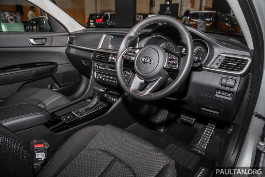 Kia Optima 2.0 EX 亮相大马车展，入门版售价14万令吉 93022