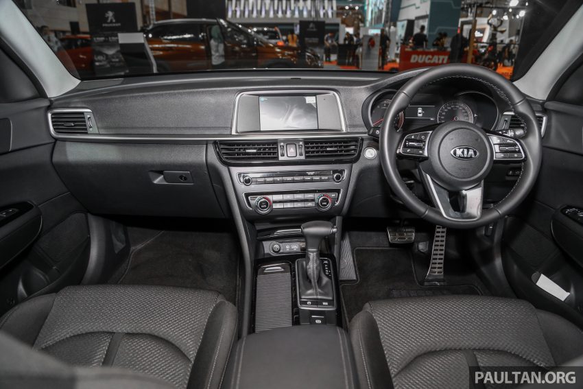 Kia Optima 2.0 EX 亮相大马车展，入门版售价14万令吉 93024
