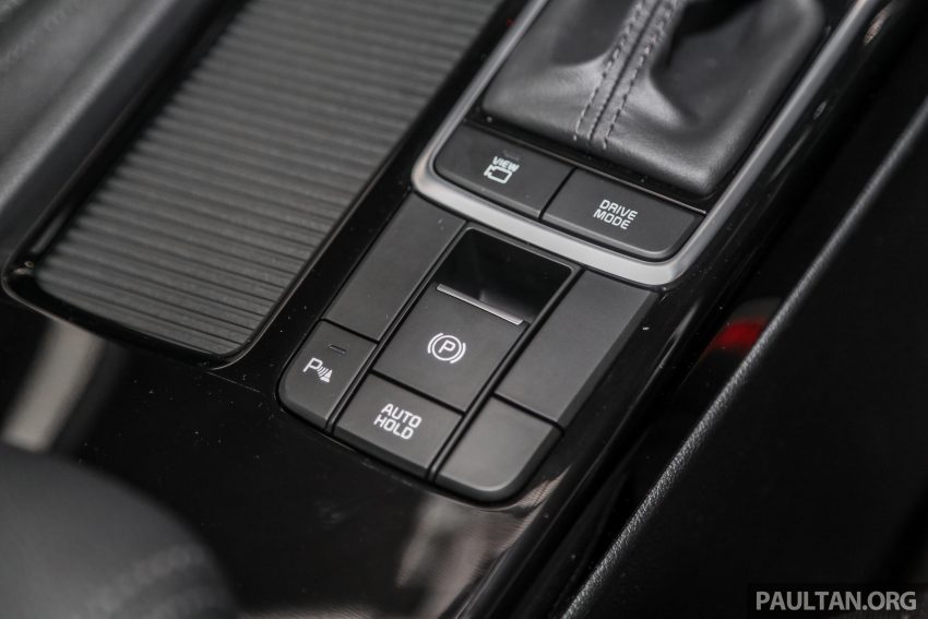 Kia Optima 2.0 EX 亮相大马车展，入门版售价14万令吉 93032