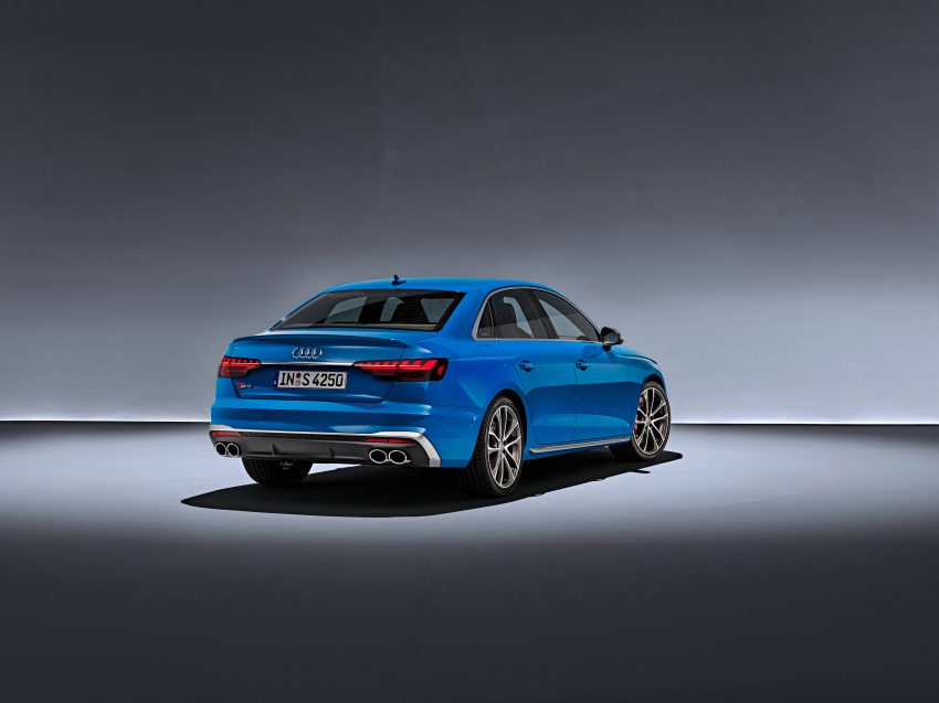 第五代 Audi A4 迎来二度小改款，新增Mild Hybrid系统 95346