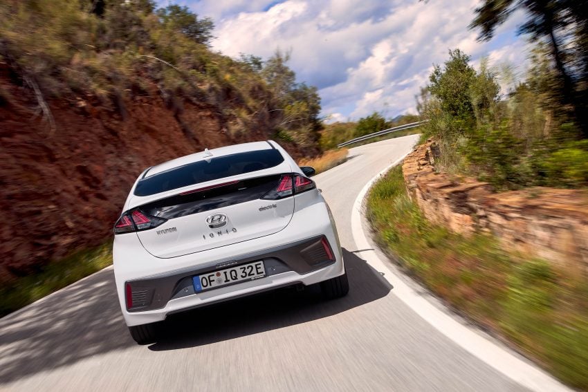 原厂公布 Hyundai Ioniq 小改款细节，依然维持三种版本 94556