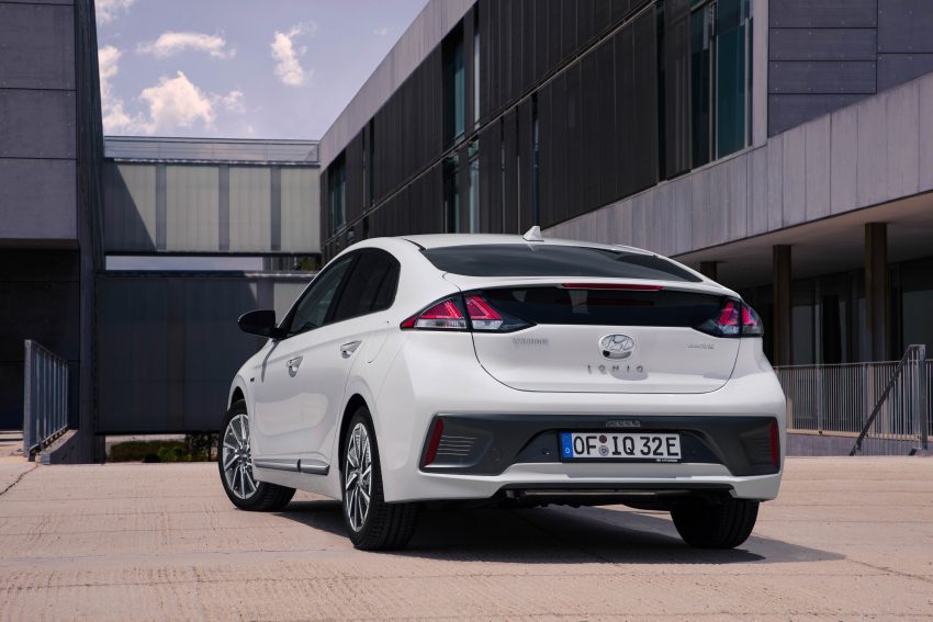 原厂公布 Hyundai Ioniq 小改款细节，依然维持三种版本 94544