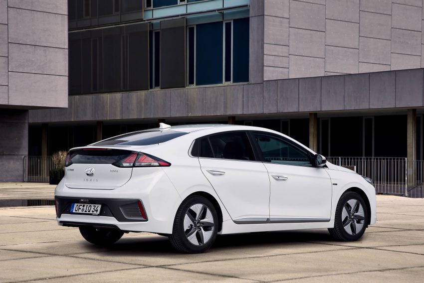 原厂公布 Hyundai Ioniq 小改款细节，依然维持三种版本 94502