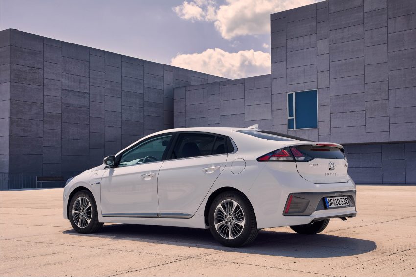 原厂公布 Hyundai Ioniq 小改款细节，依然维持三种版本 94522