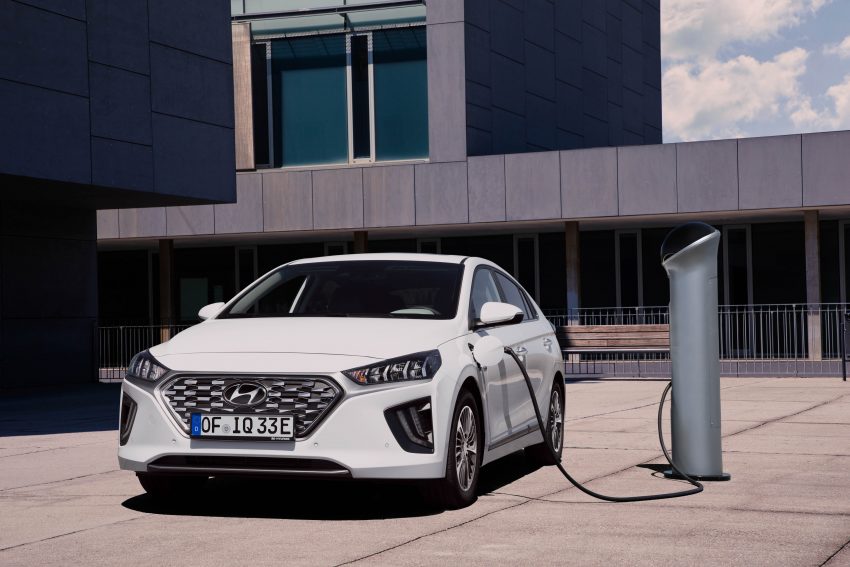 原厂公布 Hyundai Ioniq 小改款细节，依然维持三种版本 94526