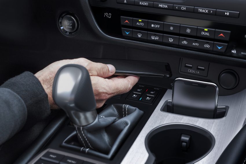 2020 Lexus RX 小改款官图释出，全系导入主动安全配备 96884