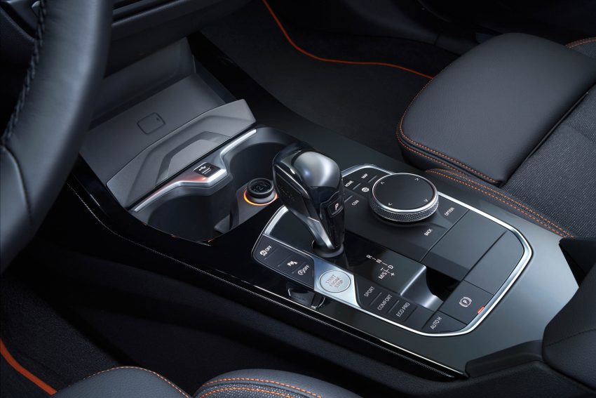 全新 F40 BMW 1系列全球首发，改用前轮驱动配置 95986