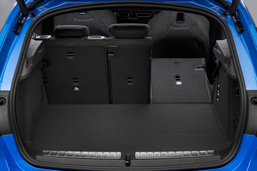 全新 F40 BMW 1系列全球首发，改用前轮驱动配置 96038
