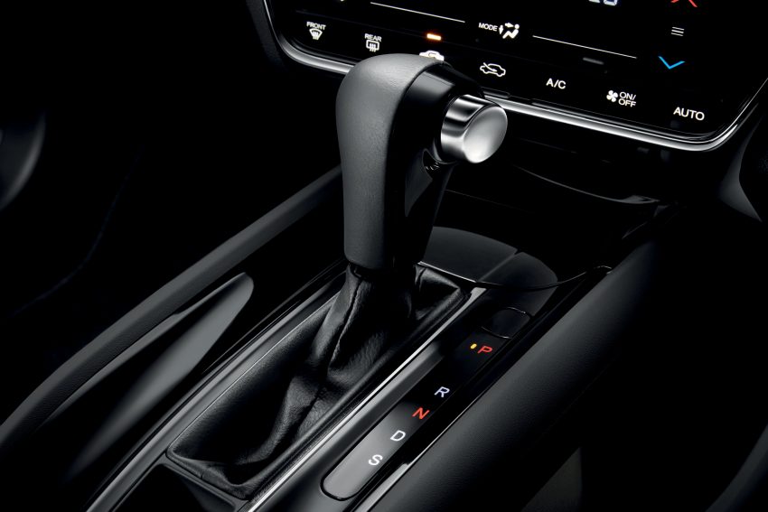聆听消费者意见, Honda HR-V RS 内装取消米色改为全黑 95497