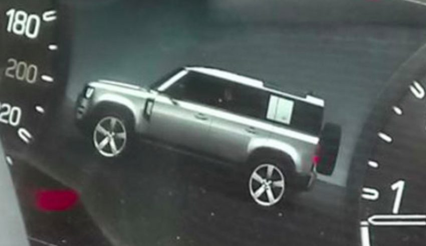 全新 Land Rover Defender 外观谍照曝光，继续硬派到底 98813