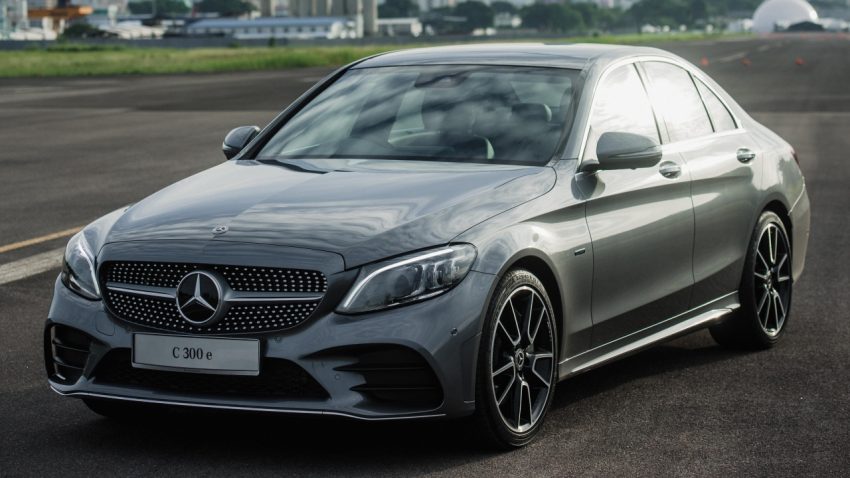 发布在即，插电混动版 Mercedes-Benz C300e 本地亮相 97892