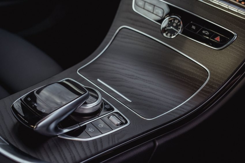 发布在即，插电混动版 Mercedes-Benz C300e 本地亮相 97866