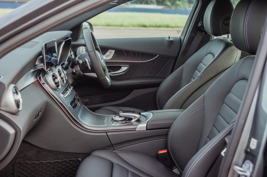 发布在即，插电混动版 Mercedes-Benz C300e 本地亮相 97871