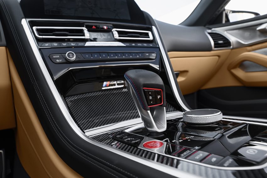 BMW M8 全球首发，双门Coupe与敞篷版两种车型选择 97395