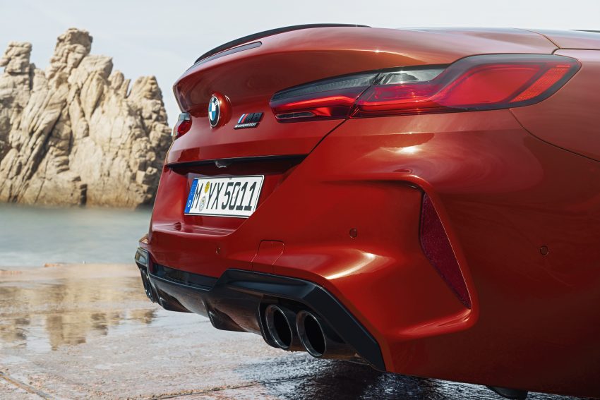BMW M8 全球首发，双门Coupe与敞篷版两种车型选择 97362