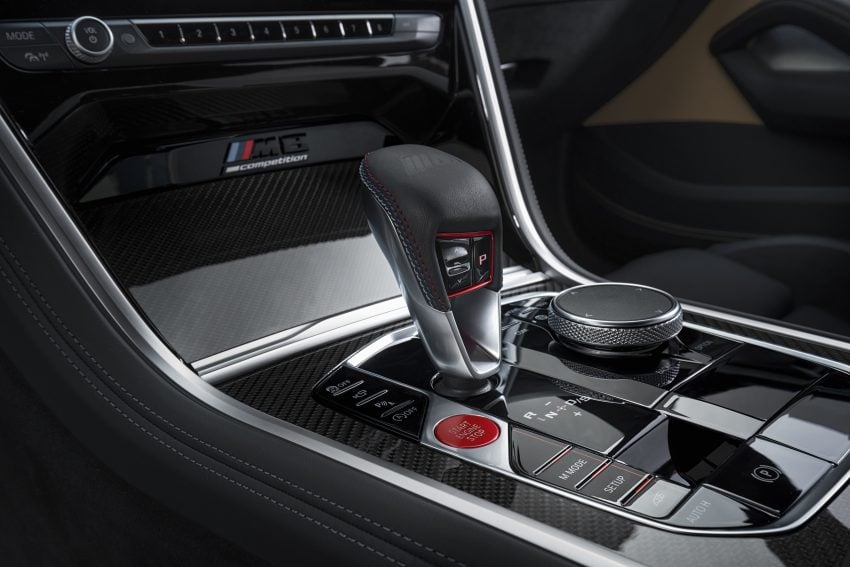 BMW M8 全球首发，双门Coupe与敞篷版两种车型选择 97444