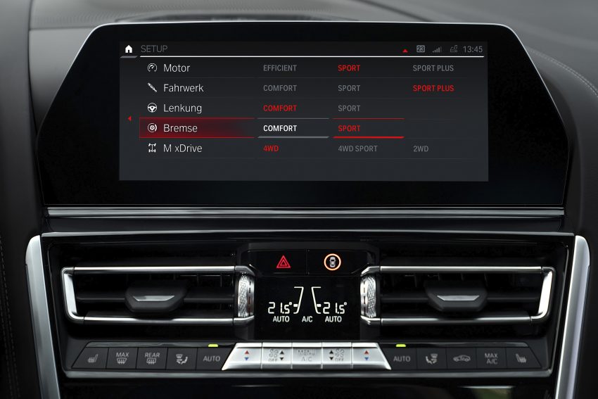 BMW M8 全球首发，双门Coupe与敞篷版两种车型选择 97454