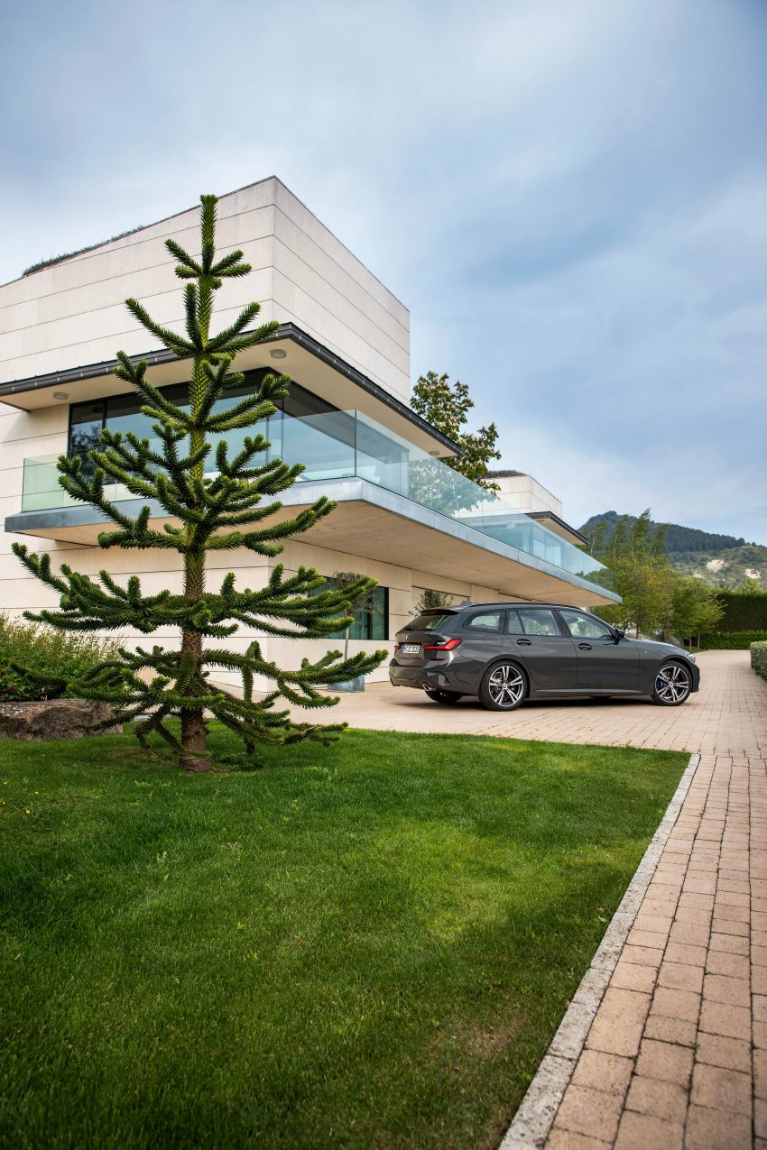 G21 BMW 3 Series Touring 官图发布，实车9月正式亮相 97703