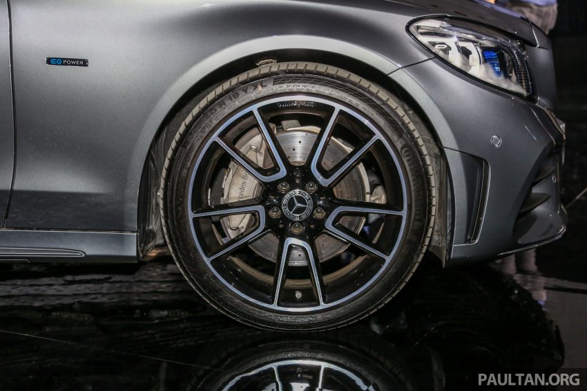 发布在即，插电混动版 Mercedes-Benz C300e 本地亮相 97955