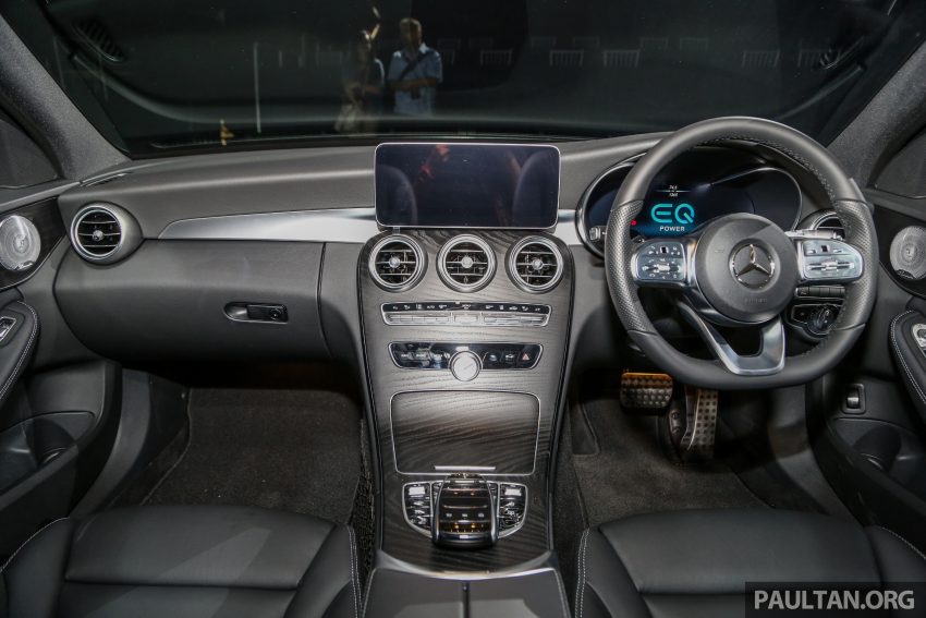 发布在即，插电混动版 Mercedes-Benz C300e 本地亮相 97969