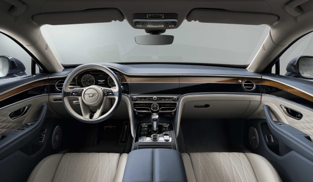 三代 Bentley Flying Spur 全球首发，极速可达333km/h !