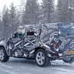 全新 Land Rover Defender 外观谍照曝光，继续硬派到底