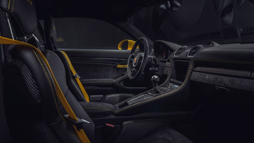 Porsche 718 Cayman GT4 与 Boxster Spyder 官图发布 98115