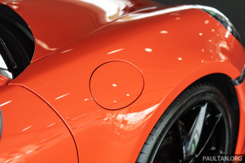 992 Porsche 911 Carrera S 本地正式发布, 售价从115万起 100797