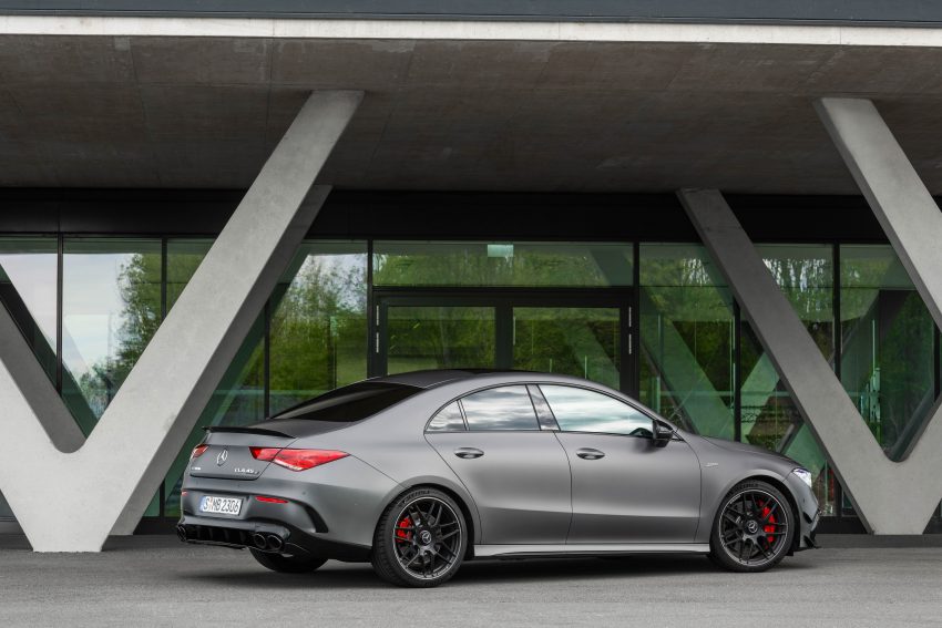大改款 Mercedes-AMG CLA 45 4Matic+ 发布，4秒飙破百 100052
