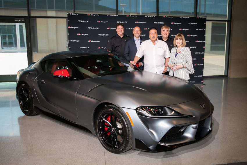 全球首辆量产 Toyota Supra A90 在美国正式交车给车主 99547