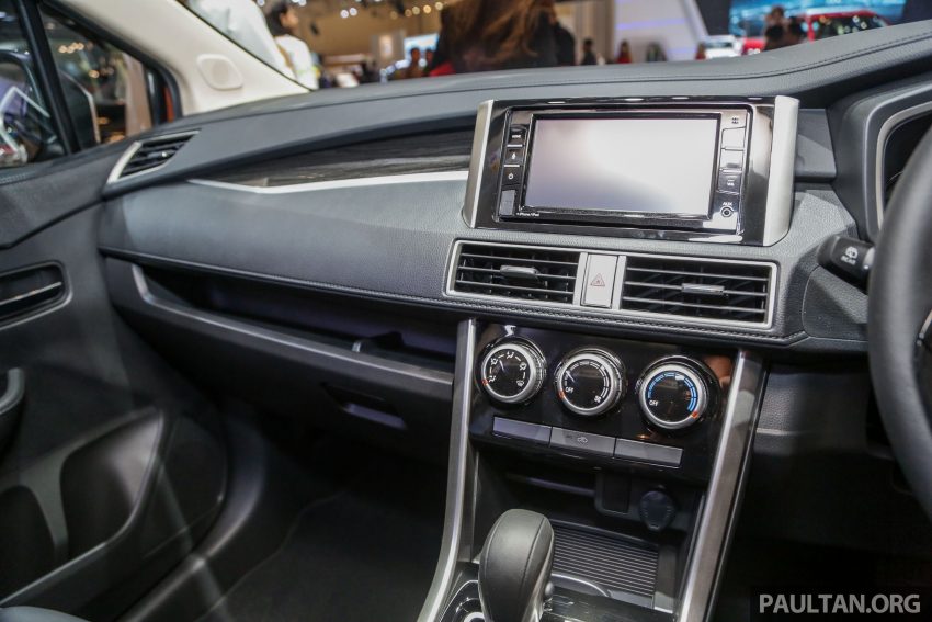 印尼车展实拍：全新七人座入门廉价MPV Nissan Livina 101630