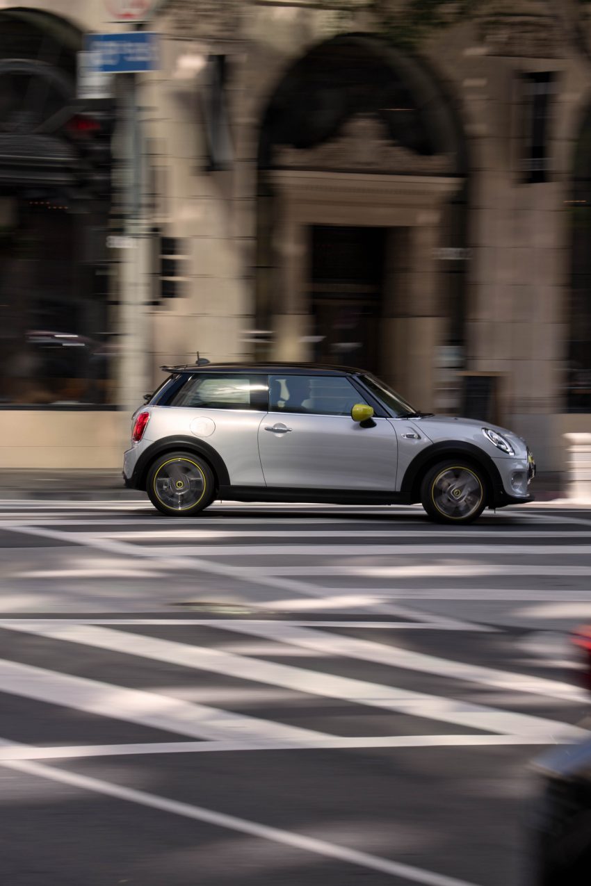 MINI 品牌首款纯电动车，全新 MINI Cooper SE 正式登场 100427