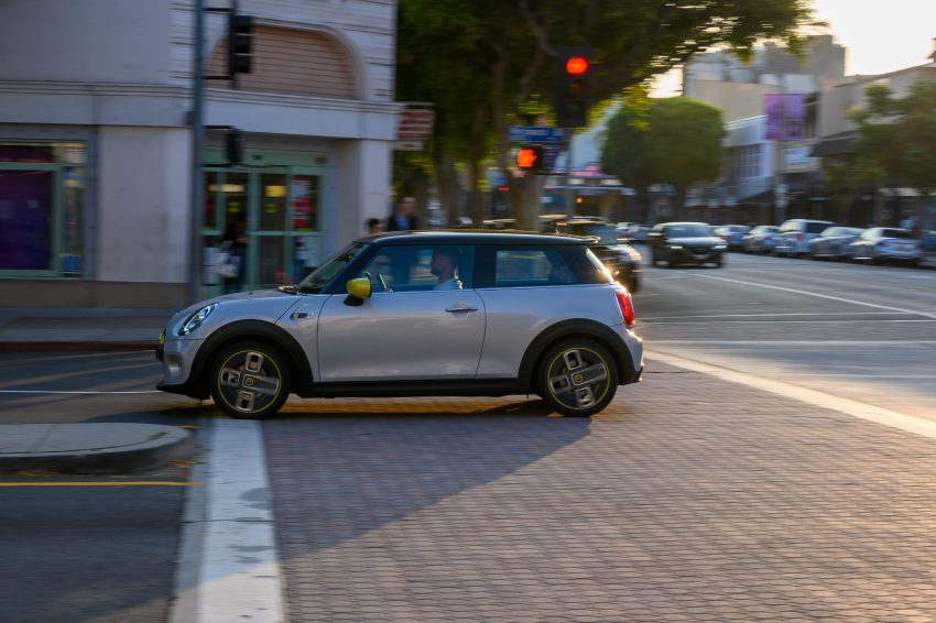 MINI 品牌首款纯电动车，全新 MINI Cooper SE 正式登场 100430
