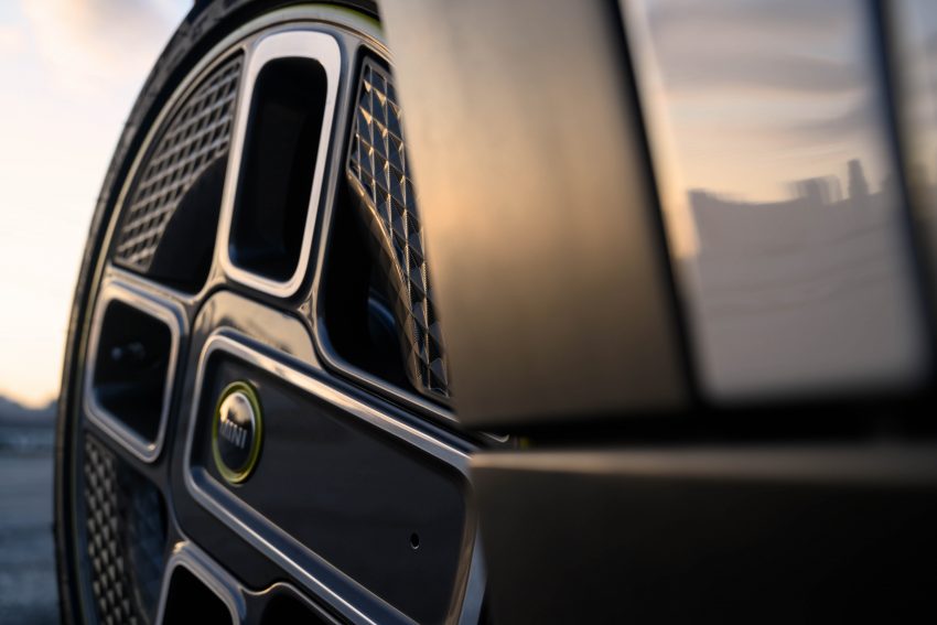 MINI 品牌首款纯电动车，全新 MINI Cooper SE 正式登场 100443