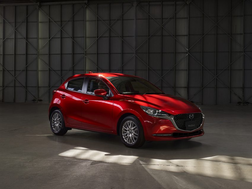 小改款 Mazda 2 官图释出，换装最新家族式魂动设计语汇 101356