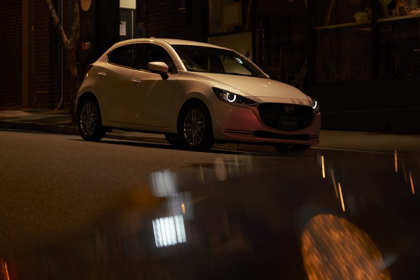 小改款 Mazda 2 官图释出，换装最新家族式魂动设计语汇 101375