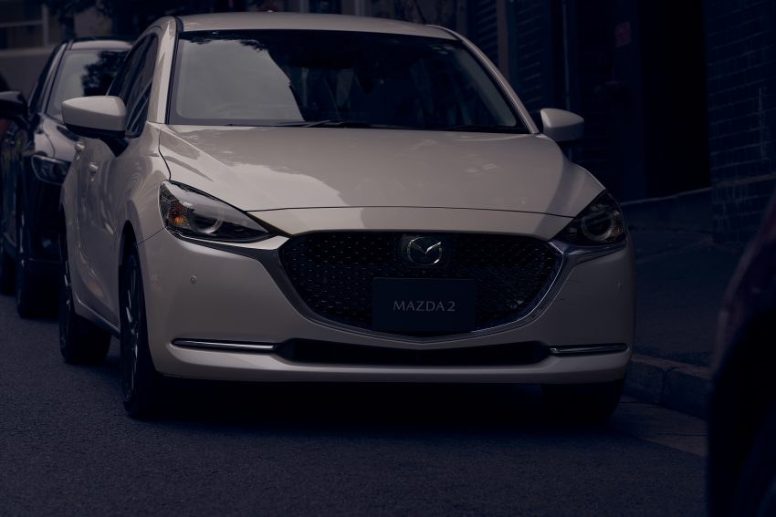 小改款 Mazda 2 官图释出，换装最新家族式魂动设计语汇 101380