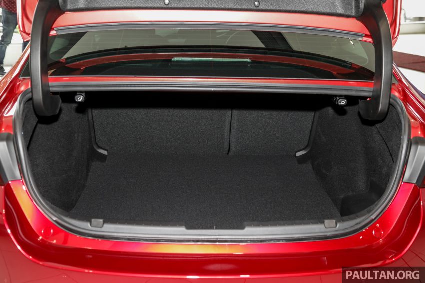 全新 Mazda 3 现身本地陈列室，新车配备与规格完整任看 100190