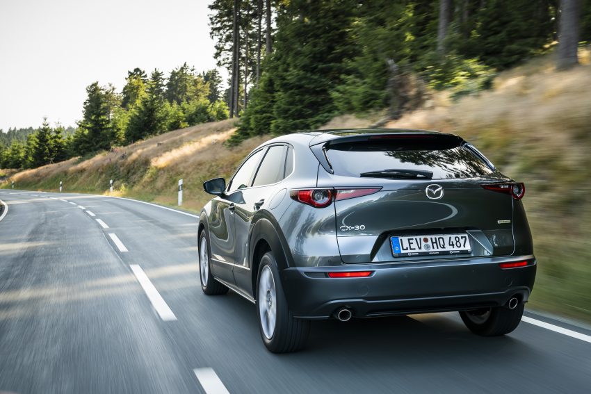 原厂发布 Mazda CX-30 官方宣传图，近期欧洲地区上市 101086