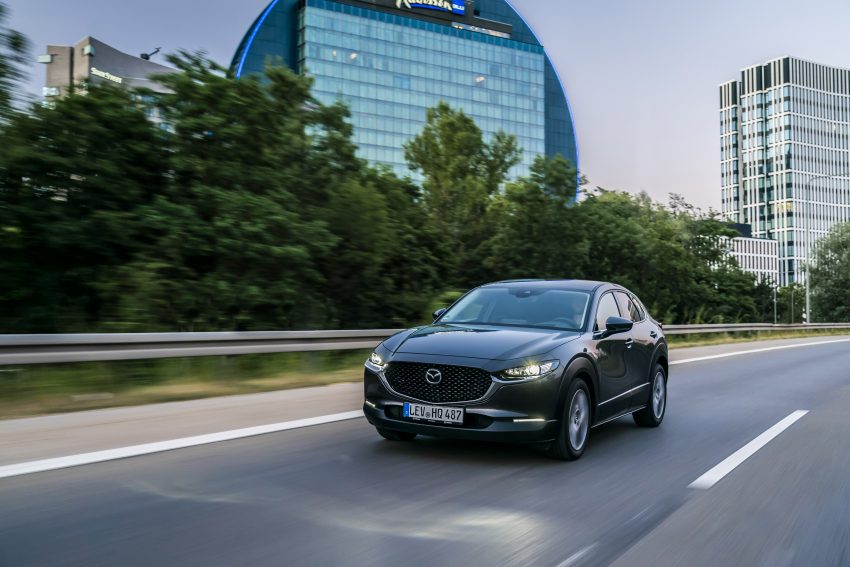 原厂发布 Mazda CX-30 官方宣传图，近期欧洲地区上市 101080