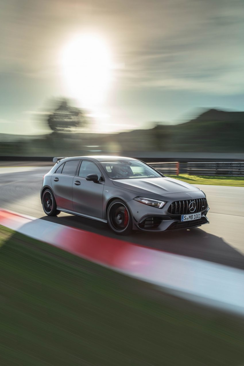 新一代 Mercedes-AMG A45 S 4Matic+ 正式登场，新增漂移模式，最大输出功率达 421 PS／500 Nm，3.9秒破百！ 99986