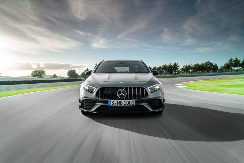 新一代 Mercedes-AMG A45 S 4Matic+ 正式登场，新增漂移模式，最大输出功率达 421 PS／500 Nm，3.9秒破百！ 99987