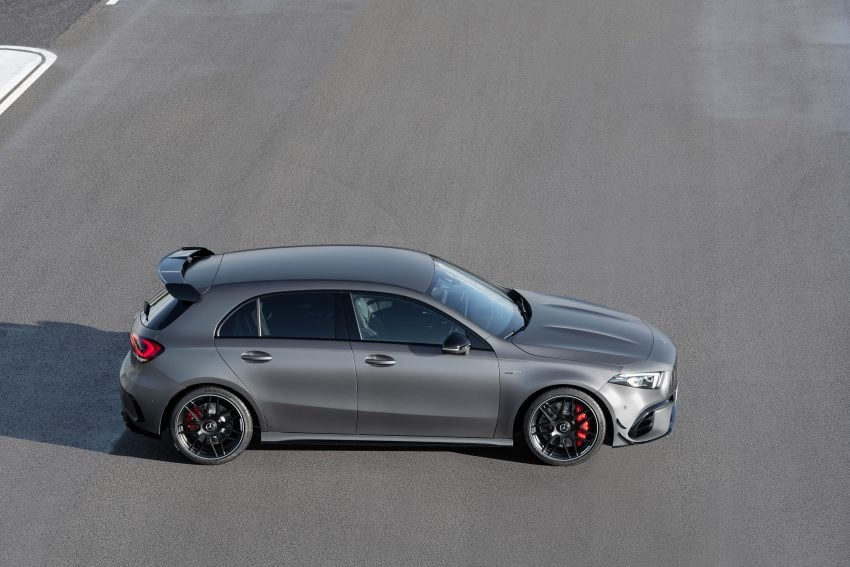 新一代 Mercedes-AMG A45 S 4Matic+ 正式登场，新增漂移模式，最大输出功率达 421 PS／500 Nm，3.9秒破百！ 99994